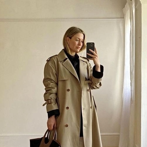 <strong> Mid-Season Favourite <br>TRENCH COATS</strong>